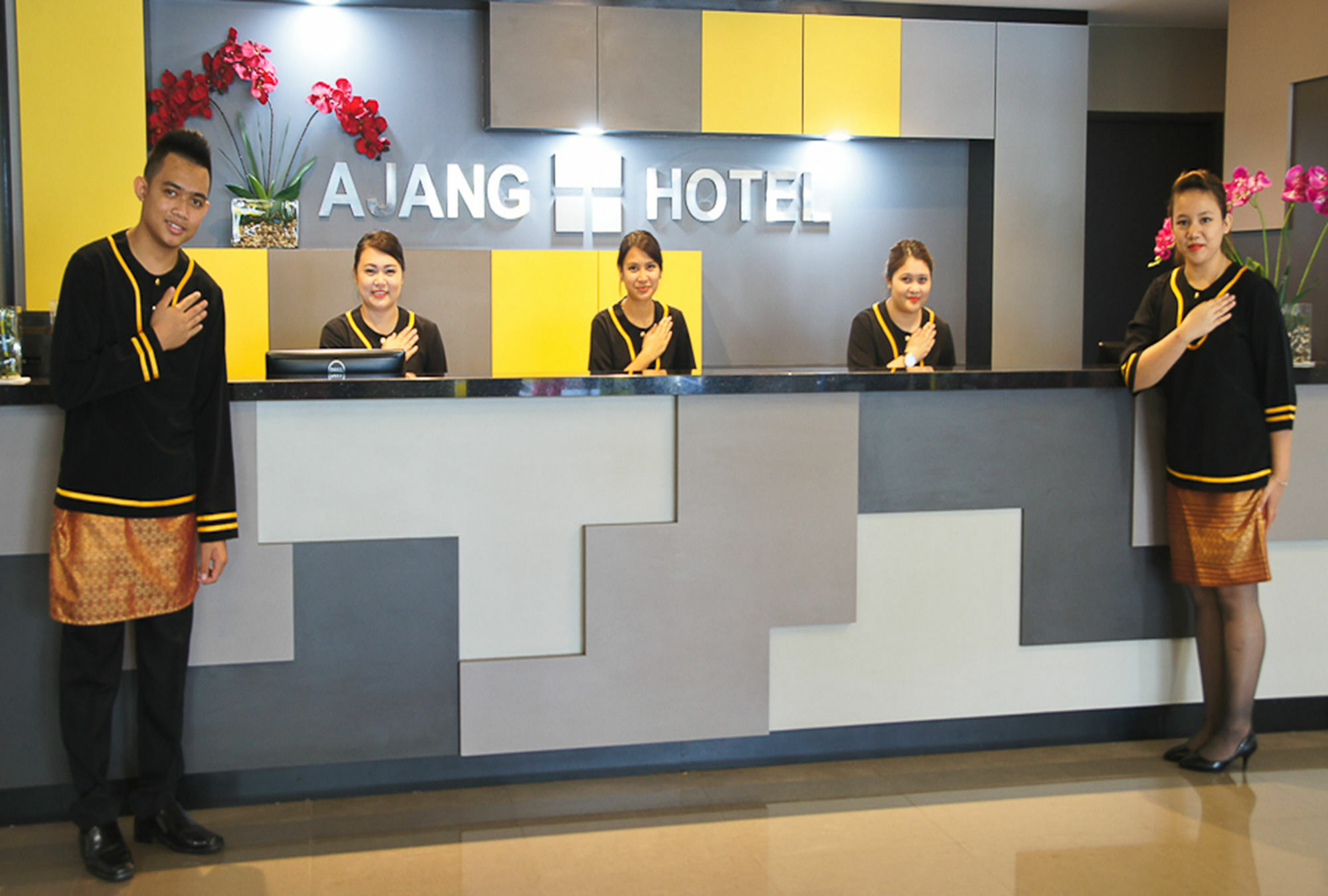 Ajang Hotel Miri Exterior photo